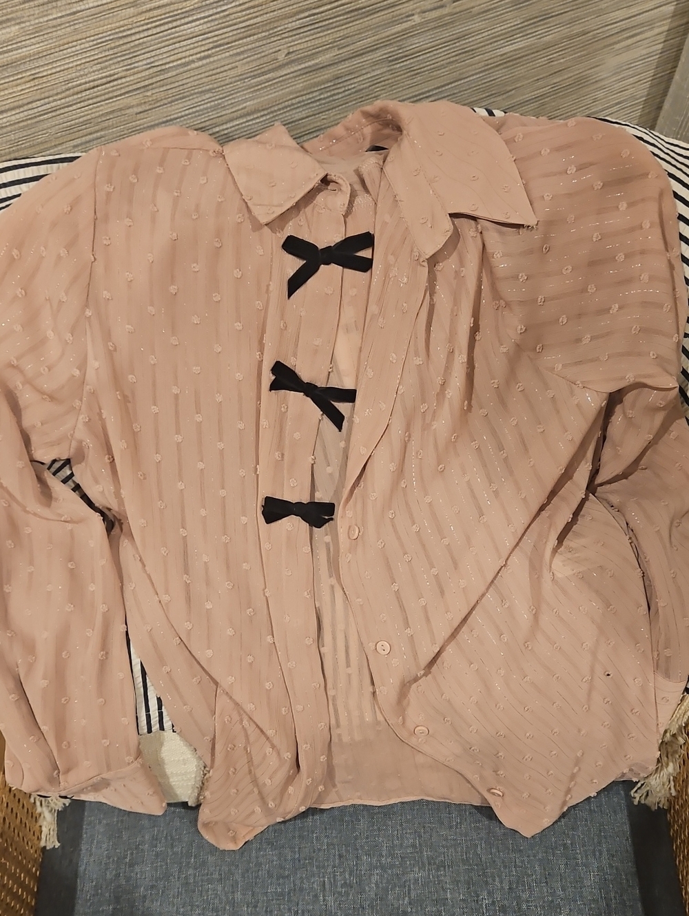 Zara Pale Pink Button-Front Men's Shirt with Black Velvet Bow Details